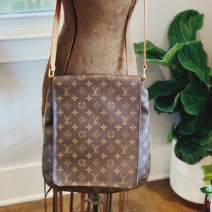 Louis Vuitton Large Musette Cross Body Bag OBO